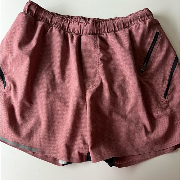 lululemon athletica Other - Mens LULULEMON SHORTS 4” sz Large